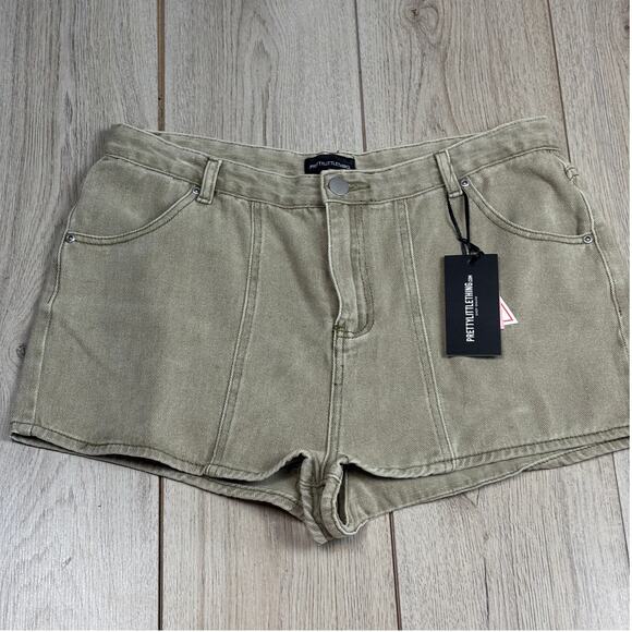 New Pretty Little Thing Khaki Washed Button Up Denim Shorts Western Size 12 - Picture 1 of 9